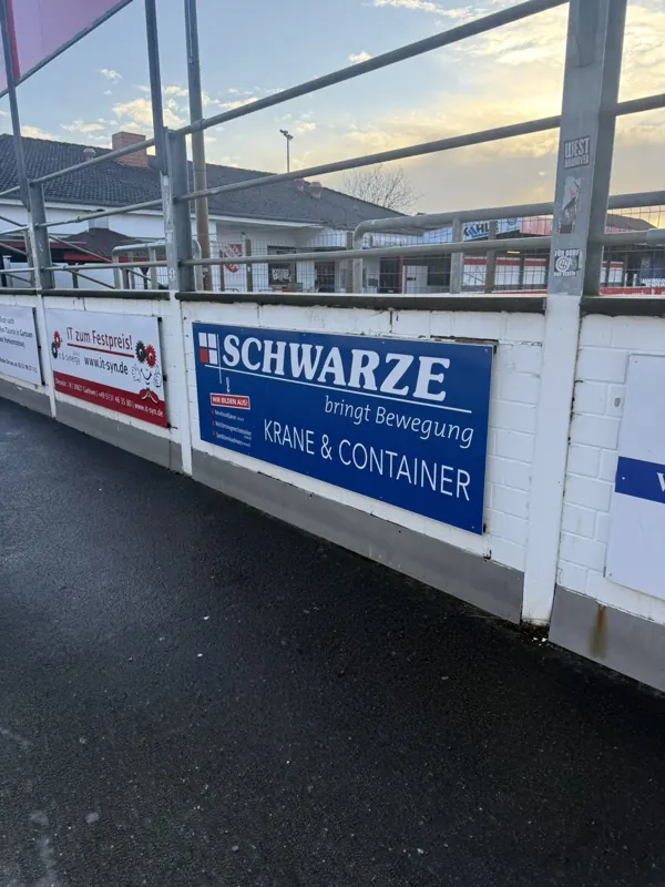 Die blaue Bande im späteren Zustand